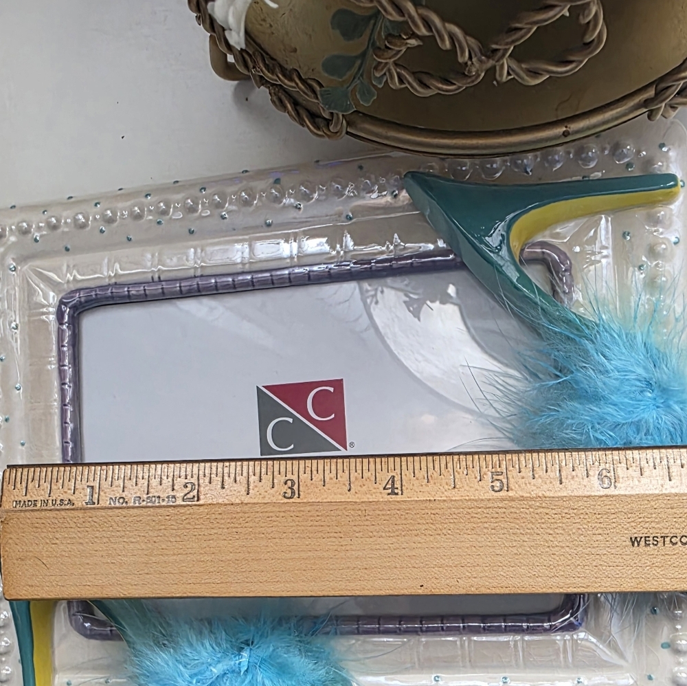 Turquoise Feathered Frame - Picture 6 of 8